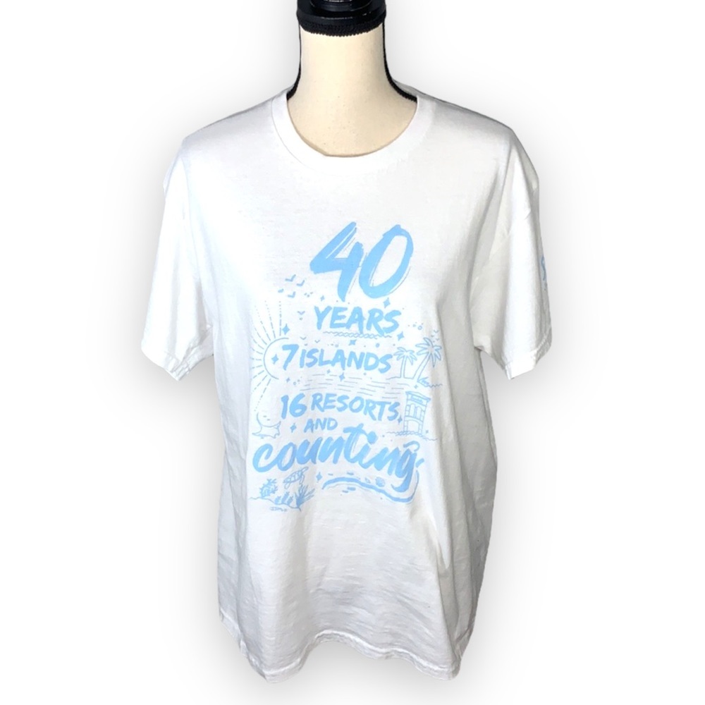 Sandals Resort 40 Years Anniversary T-Shirt White Blue Graphic Tee Size Large L